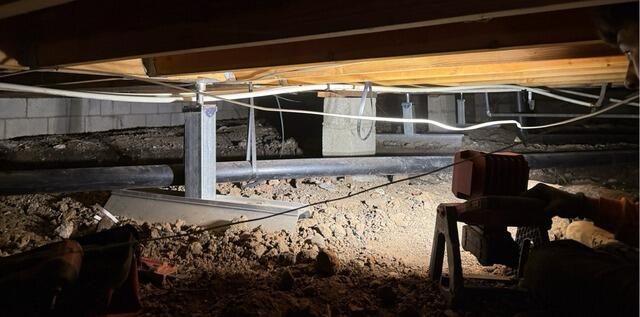 Pier and beam foundation crawlspace inspection for a Houston-area home